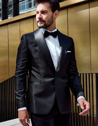 czarny-smoking-meski-wzor-zakard