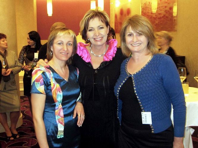 imgi_164_REAL-WOMAN-050