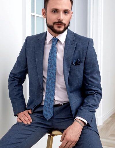 niebieska-marynarka-meska-wzor-krata